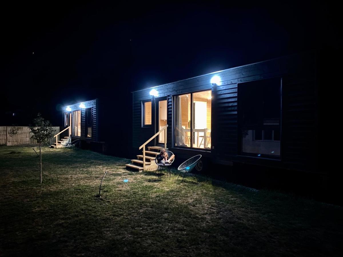 Pixel - Tiny Campus Villa Tîrgu Secuiesc Dış mekan fotoğraf