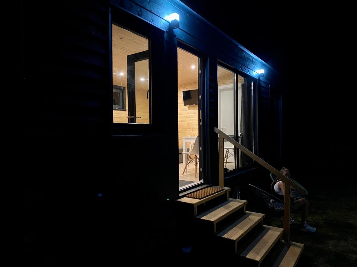 Pixel - Tiny Campus Villa Tîrgu Secuiesc Dış mekan fotoğraf